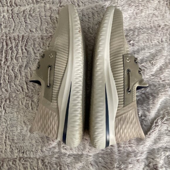 Skechers Delson 3.0 Men's Sz 10.5 US Hands Free Slip Ins Shoes 210606 Taupe Nice - Picture 11 of 16